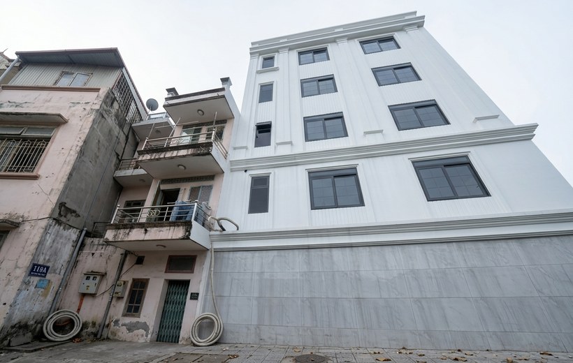 Chọn cửa cuốn theo mặt tiền và tần suất sử dụng